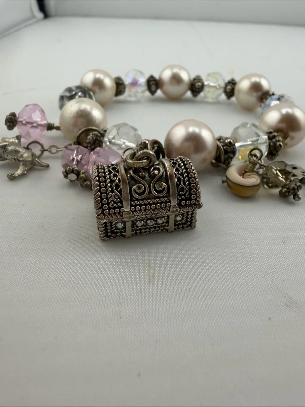 Vintage Faux Pearl Crystal Charm Bracelet Treasure Chest Dog Lizard Bracelet